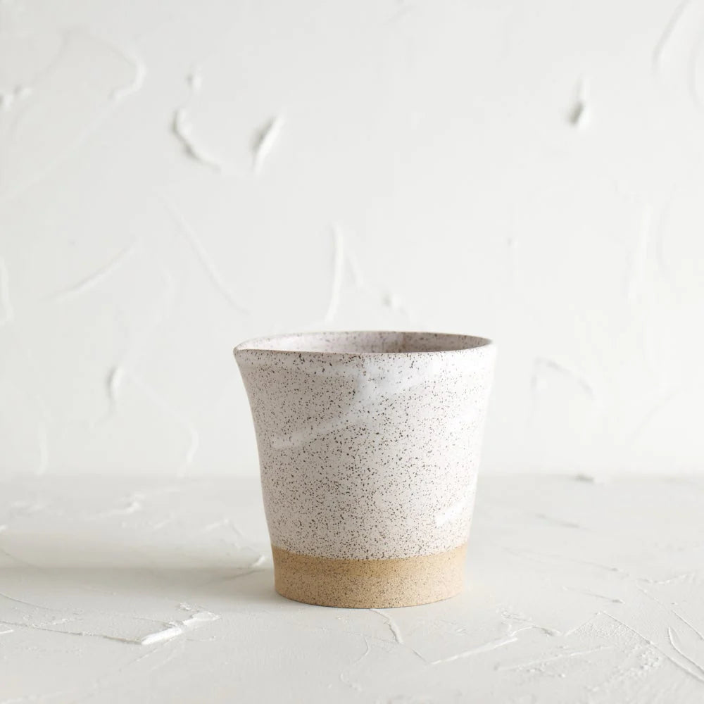 Matte white Pourer